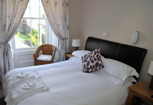 Double Room ( Room 1 )Shared shower and toilet , Room Only